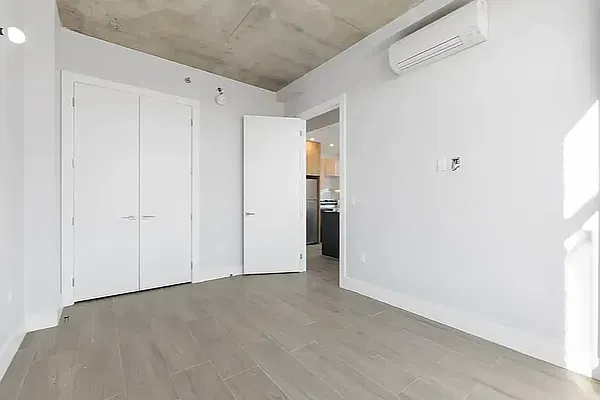 Bedroom, photo 3