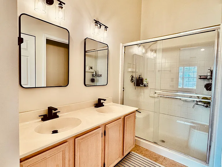 232 Concord Ln — Photo 24