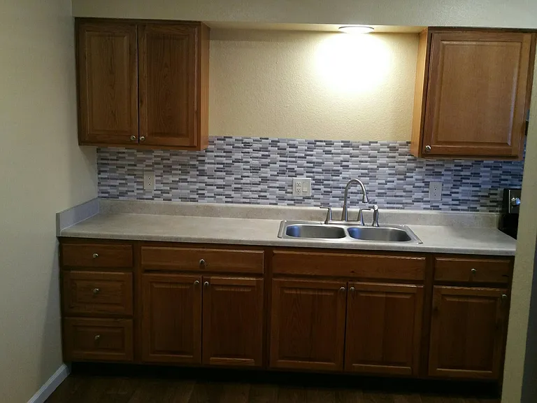 1210-1250 Kenny Dr — Photo 6