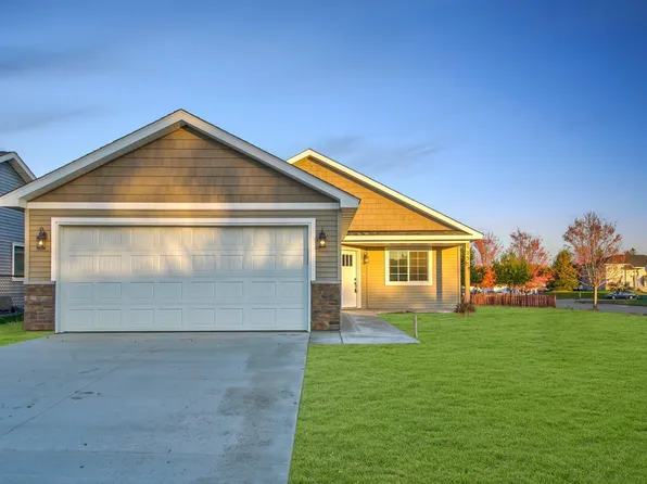 233 Harriman St, Somerset, WI 54025