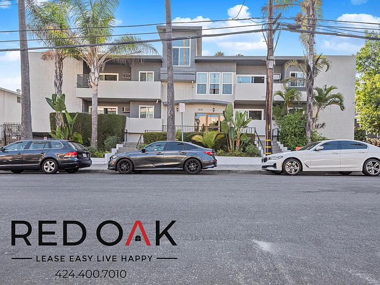 1835 Taft Ave #12 — Photo 25