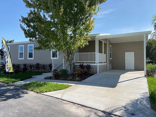 1st image of 6027 Crayfish Dr #3217
