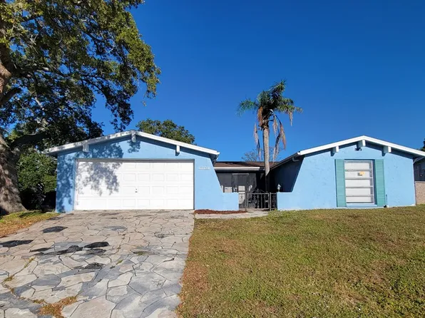 7741 Treasure Pointe Dr, Port Richey, FL 34668