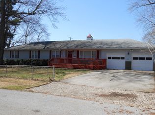 11600 Sunnyslope Dr, Kansas City, MO 64134