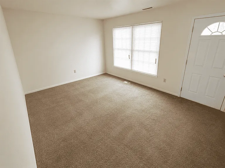 116 Woodgate Rd #116 — Photo 5