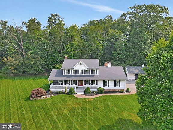 3rd image of 5219 Fairgreene Way