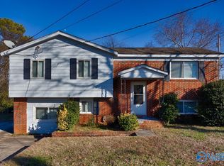 5000 Rolling Hills Dr NW, Huntsville, AL 35810