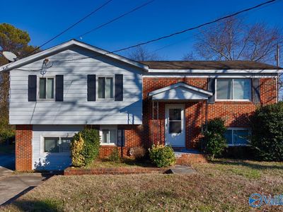 5000 Rolling Hills Dr NW, Huntsville, AL, 35810