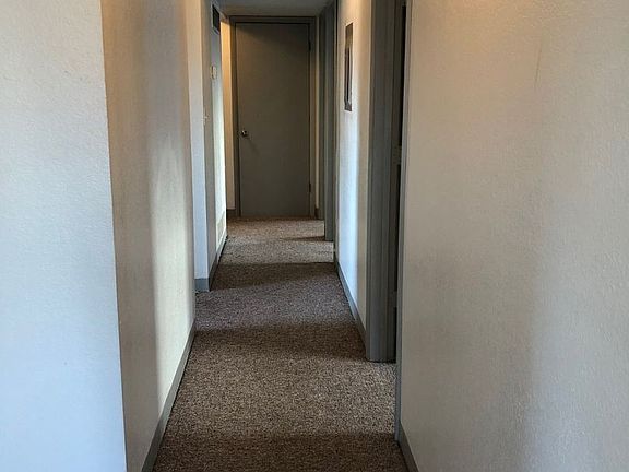 5th image of 1903 Massachusetts St #5