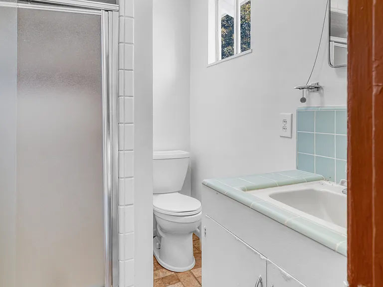 1476 Bardsdale Ave — Photo 31