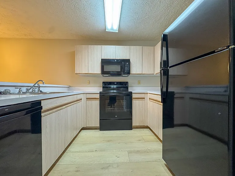 1853 Sardonyx Rd #2 — Photo 8