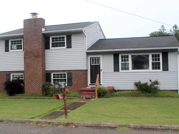 1220 Blake St, Barboursville, WV 25504