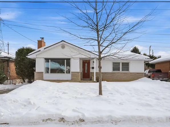 20 Shirley St, Hamilton, ON L9H 4S3