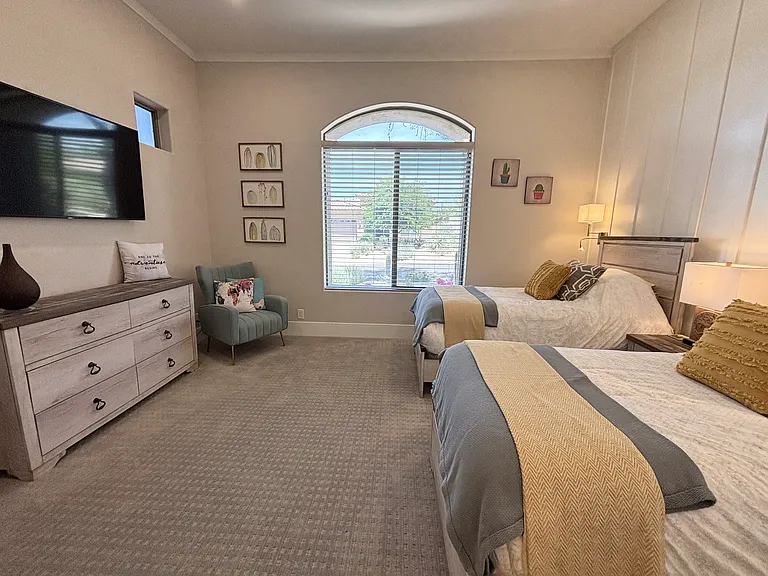 9311 E Whitewing Dr — Photo 35