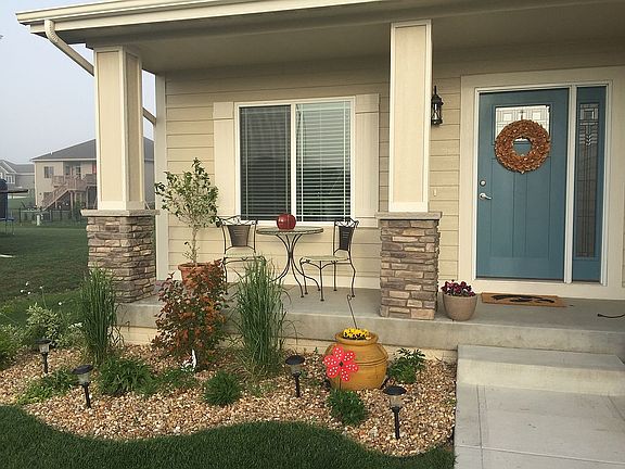 2nd image of 712 NW Seasons Dr