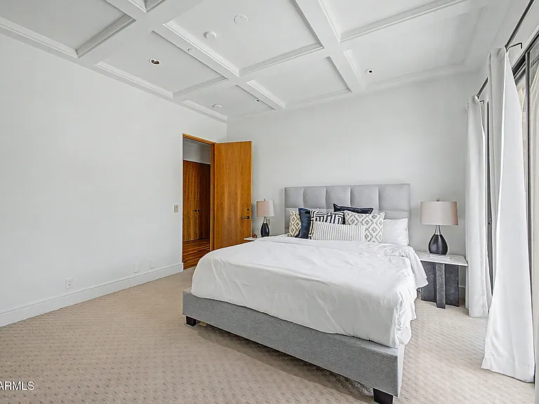 7451 N Las Brisas Ln — Photo 34