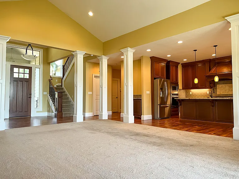 9706 SE Hillcrest Rd — Photo 15