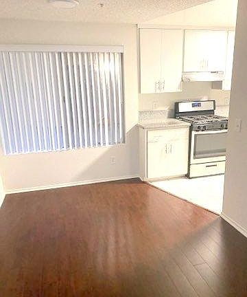 5th image of 1735 Peyton Ave #1005
