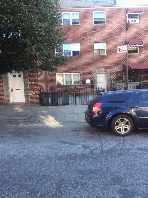 2nd image of 1432 Croes Ave APT 3