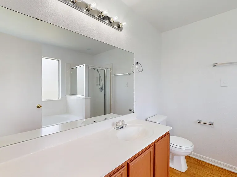 4512 Indigo Dr — Photo 12