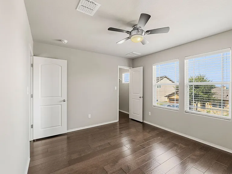 7312 Lookout Bluff Ter — Photo 38