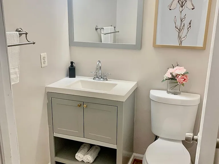 2104 Sayan Ct — Photo 25