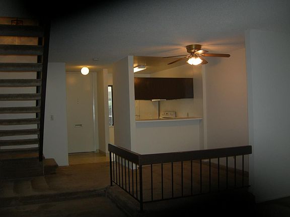 5th image of 3005 Kaiser Dr Unit B