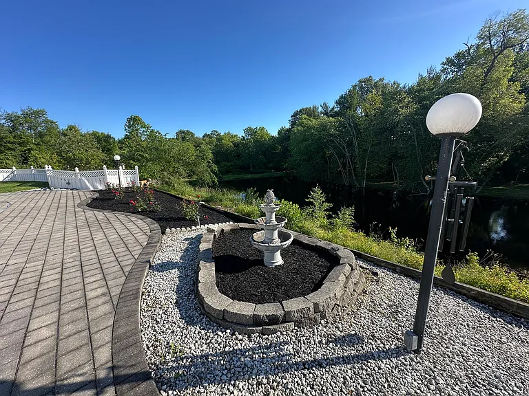 New Freedom Rd — Photo 18