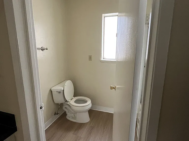 Palm Terrace Apartments — Photo 11
