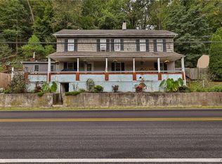 3200 S Delaware Dr, Easton, PA 18042