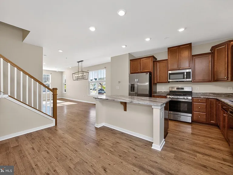 1876 Boulder Dr — Photo 5