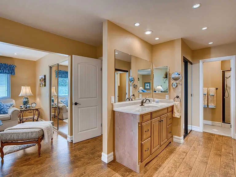 24326 Toledo Ln — Photo 19