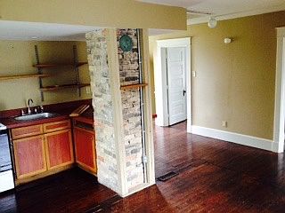 3rd image of 256 W Saginaw St
