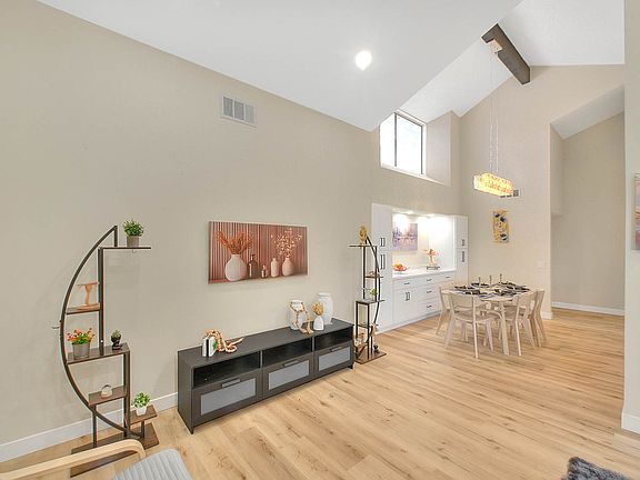 2nd image of 6087 Carol Ave