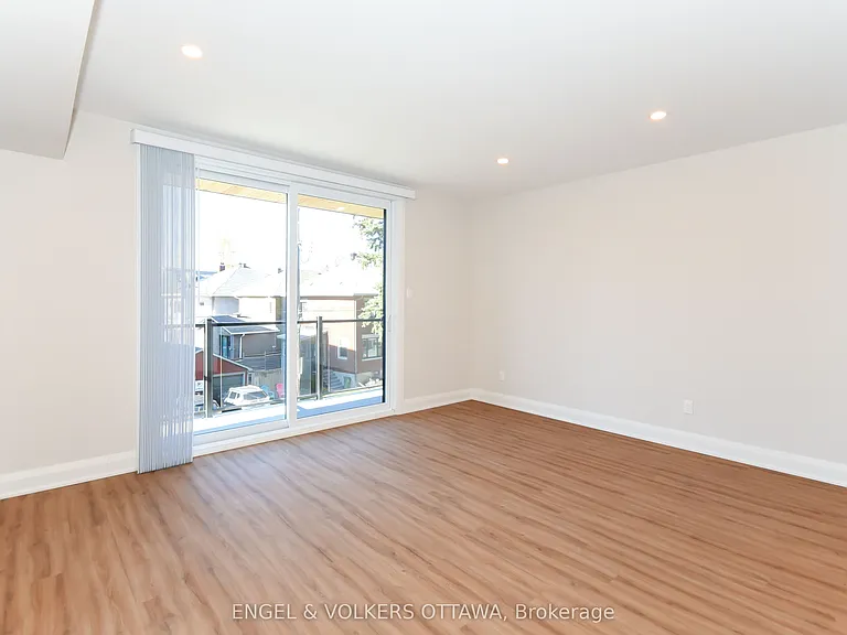 35 Monk St #6 — Photo 9