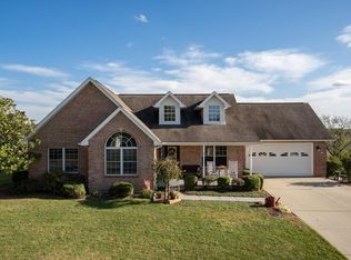 330 Claiborne Dr, Dry Ridge, KY 41035