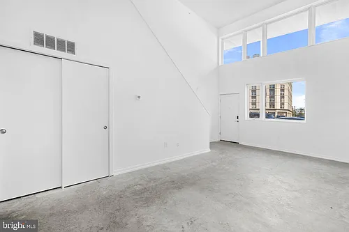 455-459 N 5th St #3 Photo 1 455-459 N 5th St #3 Photo 1