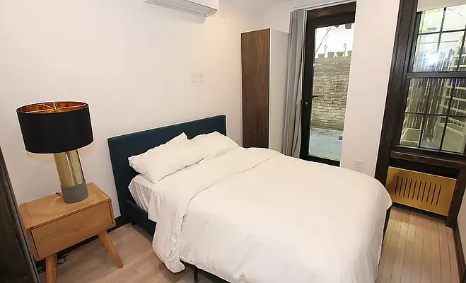 Rented by REAL New York | media 7