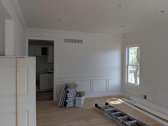5th image of 5 Buttell Ave