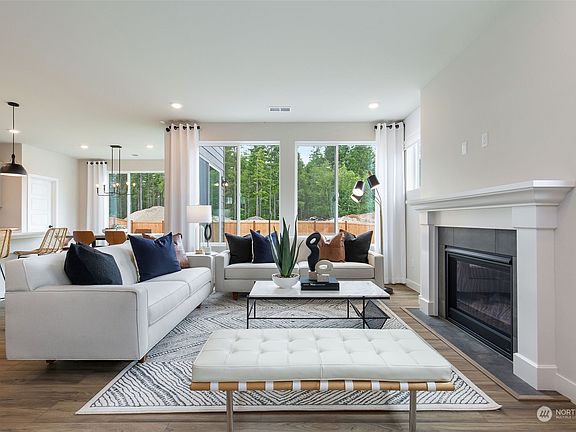 3rd image of 5322 Thornhill Avenue SW #132