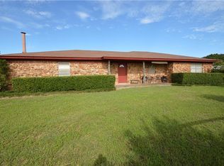 200 Wyche Rd, Weatherford, TX 76085