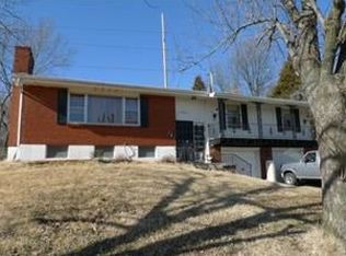 4920 N Flora Ave, Kansas City, MO 64118