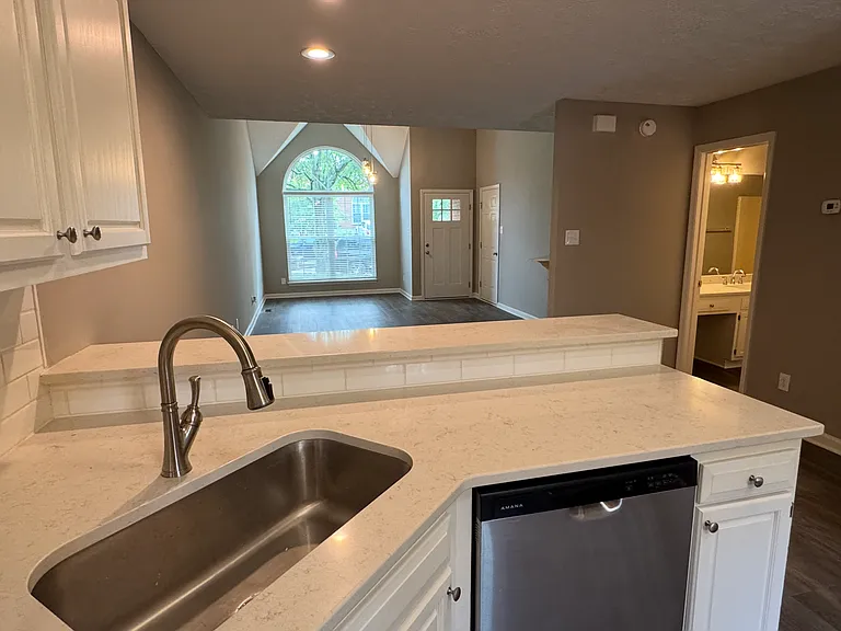 4795 Moss Creek Dr — Photo 7