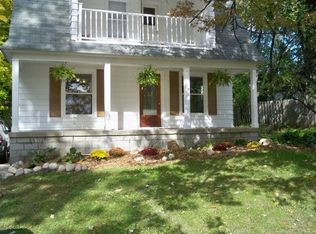 2029 Leonard St NW, Grand Rapids, MI 49504