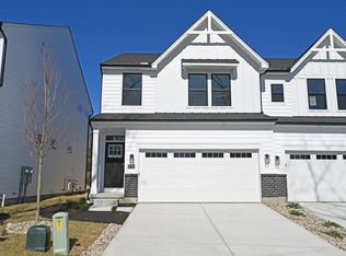 11707 Seven Gables Rd, Cincinnati, OH 45249