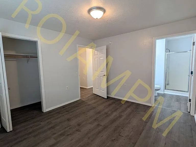 319 Lenore St — Photo 9