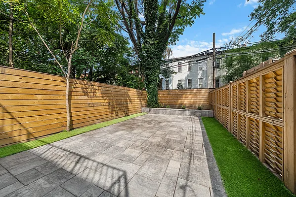 Rented by Compass | media 8