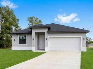 6208 Forest Ct, Labelle, FL 33935