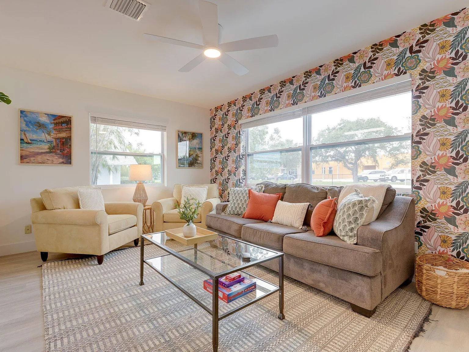 2 bed, 1.0 bath, 774 sqft, $3,500 — Photo 2
