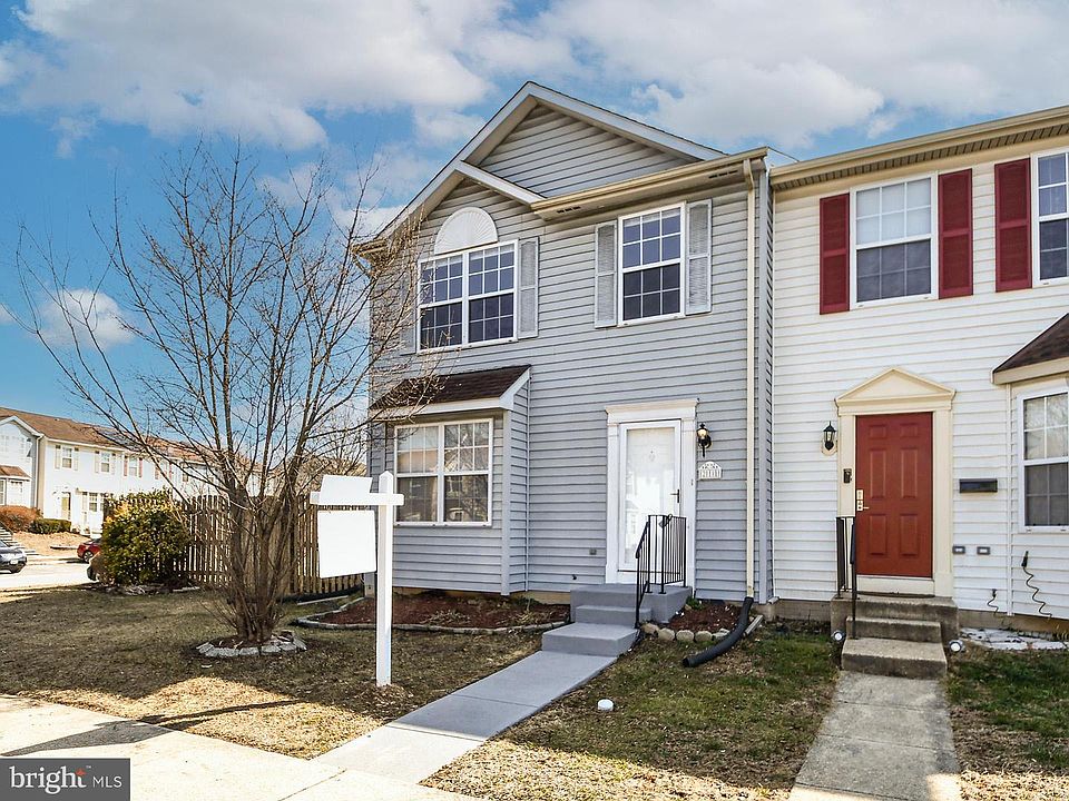 1st image of 211 Green Fern Way